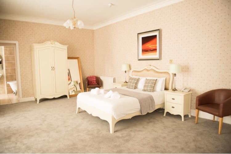Oyo Douglas Hotel Kilmarnock Esterno foto