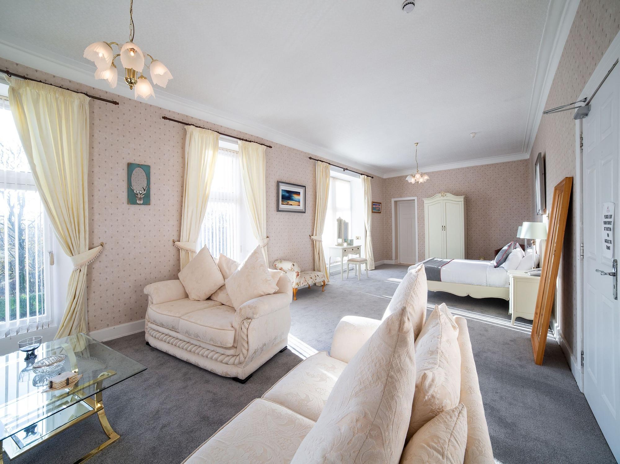 Oyo Douglas Hotel Kilmarnock Esterno foto